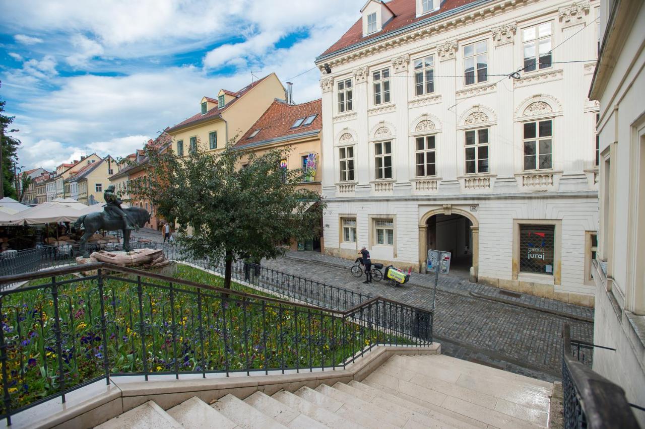 Apartment With A View Zagreb - Center Exterior photo